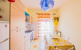 Pleasant Holiday Home in Barcellona Pozzo di Gotto
